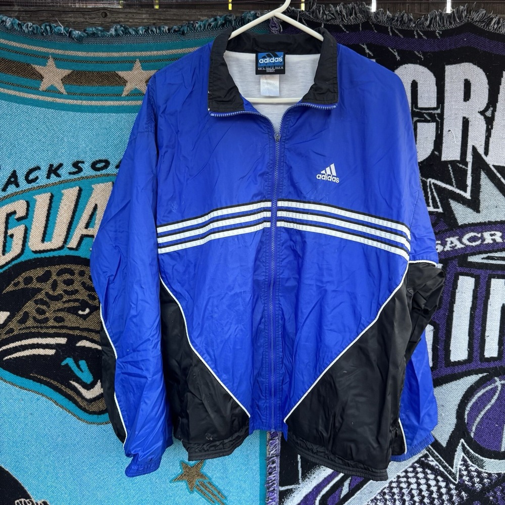 Size XL - vtg adidas mens Warm up jacket three stripe Vguc